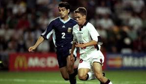 WM 1998: In Frankreich überzeugte der Engländer Michael Owen am meisten. Kurios: Traf der 18-Jährige, verloren die Three Lions. Gegen Rumänien und Argentinien setzte es Niederlagen, wodurch im Achtelfinale bereits Schluss war.