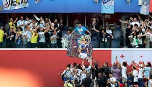 Maradona feierte sich selbst, die Fans im Stadion konnten sich auf nichts anderes mehr konzentrieren.