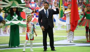 Neben Robbie Williams hatte auch Brasilien-Legende Ronaldo einen großen Auftritt bei der Eröffnungsfeier.