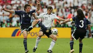 WM 2006 in Deutschland: Miroslav Klose holte sich bei der WM im eigenen Land mit fünf Treffern den Goldenen Schuh. Darüber hinaus ist Klose mit 16 Toren bei Weltmeisterschaften der alleinige Rekordtorschütze.