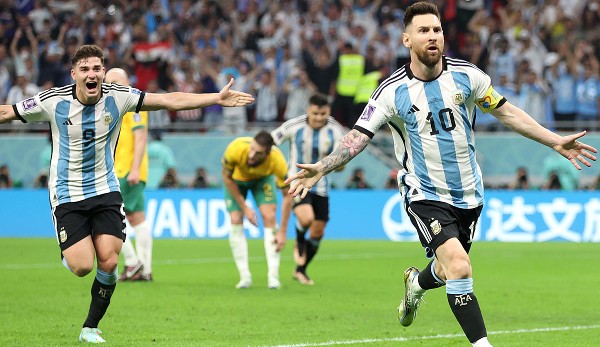 Lionel Messi schießt Argentinien in Führung.