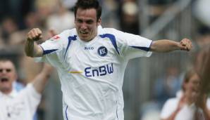 Der Angreifer erlebte ein Traum-Debüt für die Profis: Im Oktober 2004 erzielte er in seinem ersten 2. Liga-Spiel gegen Essen einen Hattrick. Wichtiger Bestandteil beim Aufstieg in die Bundesliga 2007. Zwei Jahre später wechselte Freis nach Köln.