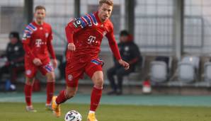 Noch vor der ersten Zweitliga-Saison der HSV-Vereinsgeschichte verlängerte er seinen Vertrag bis 2020, um wenig später eine Vereinbarung über einen Wechsel zum FC Bayern bekanntzugeben. Dieser erfolgte im Sommer 2019.