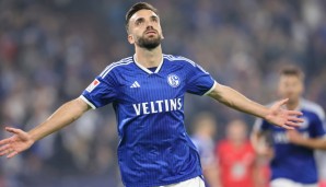 Kenan Karaman erhöht für den S04.