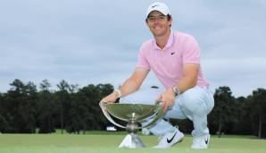 Rory McIlroy mit der Trophäe des FedExCuo: Der Ire bezwang unter anderem Brooks Koepka.