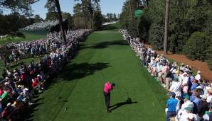 Tiger Woods gibt bei den US Masters in Augusta sein heiß ersehntes Comeback.