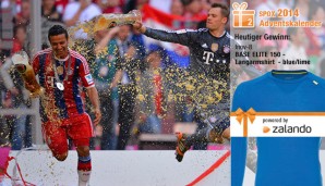 Manuel Neuer (r.) und Thiago (l.) hatten in diesem Jahr viel zu feiern