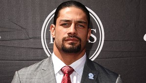 Roman Reigns musste zuletzt länger wegen einer Nasen-OP passen