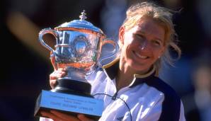 STEFFI GRAF (1983-1999): "Fräulein Vorhand" hatte gerade die French Open gewonnen und das Wimbledon-Finale erreicht, da hörte sie mit 30 Jahren auf: "Es macht mir keinen Spaß mehr." Bilanz: 22 Grand-Slam-Titel und 1988 der "Golden Slam".