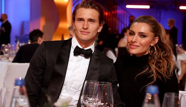 Alexander Zverev wurde von seiner Freundin Sophia Thomalla zur Gala begleitet.