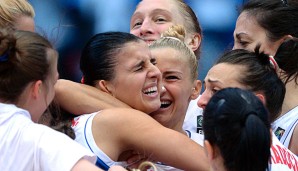 Pure Freude! Serbiens Basketballerinnen haben zum ersten Mal den EM-Titel gewonnen