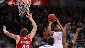 In der Playoff-Viertelfinalserie gegen Brose Bamberg erzielte Thompson 13,8 Punkte pro Spiel