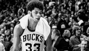 1967 bis 1969: Lew Alcindor - UCLA. Alcindor, der sich später Kareem-Abdul Jabbar nennen sollte, legte einen einzigartigen Hattrick hin: 3 NCAA-Titel in Folge, 3 Mal MOP in Folge.