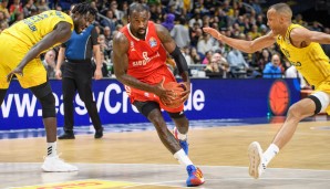 Nicht zu stoppen in Berlin: Bayern-Topscorer Othello Hunter (M.).