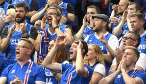Wie immer zahlreich vertreten: Die treuen Isländer, die wieder ordentlich Stimmung machten