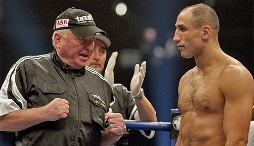 Uli Wegner (l.) bezeichnete Schützling Arthur Abraham als Feigling