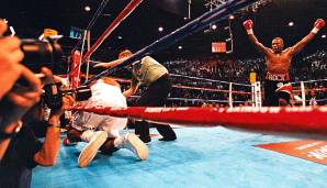 22. April 2001: Lennox Lewis besiegt Evander Holyfield, Mike Tyson und Vitali Klitschko, doch im ersten Kampf gegen Hasim Rahman unterschätzt der Weltmeister seinen Gegner und geht in der 5. Runde überraschend zu Boden.