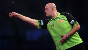 Michael van Gerwen trifft im Viertelfinale auf Chris Dobey.