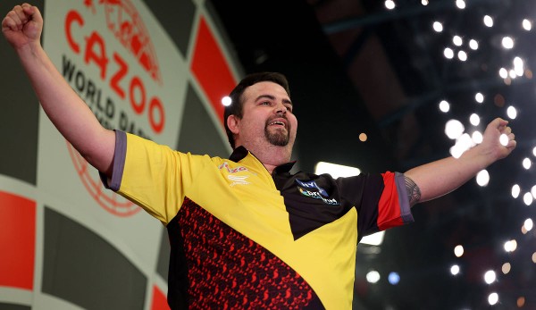 Gabriel Clemens steht als erster deutscher Dartprofi in einem WM-Halbfinale.