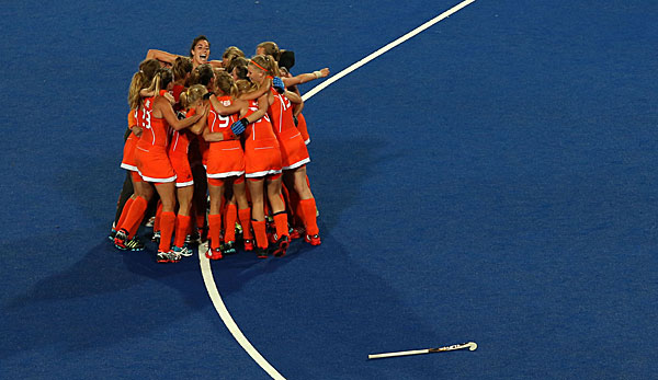 Die niederländischen Hockey-Frauen feierten den Erfolg ausgelassen