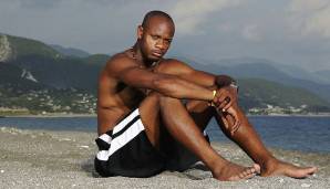 Asafa Powell hieß der erste Super-Sprinter aus der Karibik. Im Juni 2005 (Athen), im Juni 2006 (Gateshead) und im August 2006 (Zürich) lief er die 100 Meter jeweils in 9,77 Sekunden. Im September 2007 verbesserte er seinen eigenen Rekord in Rieti (9,74).