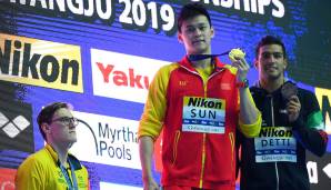 Im spektakulären Dopingfall um Chinas Schwimmstar Sun Yang hat der Internationale Sportgerichtshof CAS in seiner Neuverhandlung den dreimaligen Olympiasieger für vier Monate und drei Monate gesperrt.