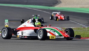 Mick Schumacher fuhr auf dem Nürburgring souverän zum Sieg