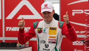 Mick Schumacher führt weiterhin in der MRF-Challenge