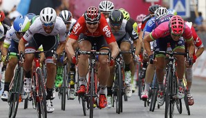 Andre Greipel (M.) will bei der Tour de France angreifen