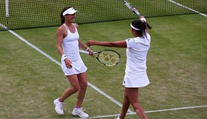 Martina Hingis (l.) ist am Ziel