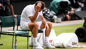 Roger Federer saß nach der hauchdünnen Niederlage enttäuscht auf dem Stuhl.