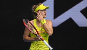 Angelique Kerber ist nach einem kapitalen Fehlstart bereits an ihrer Auftakthürde bei den Australian Open gescheitert.