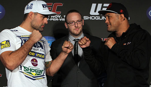 Auge in Auge: Shogun Roa (l.) und Dan Henderson (r.) bestreiten den Hauptkampf