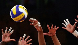 Zum dritten Mal in Folge wurden die Volleyballerinnen des Dresdner SC deutscher Meister