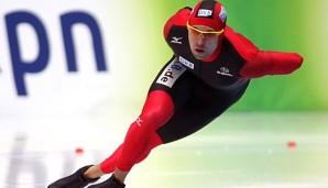 Samuel Schwarz schnappte sich bei der Eisschnelllauf-WM in Inzell den Titel über 1000 Meter