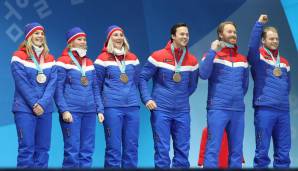 2018 gewann Skjoeld (dritte von links) in Pyeongchang noch eine Medaille bei den Olympischen Spielen.