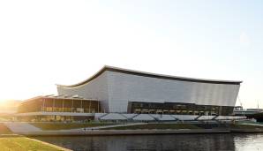 Das Olympic Aquatics Centre in Tokio dient als Austragungsstätte für das Schwimmen, Synchron-Schwimmen sowie Kunst- und Turmspringen und bietet 20.000 Zuschauern Platz.