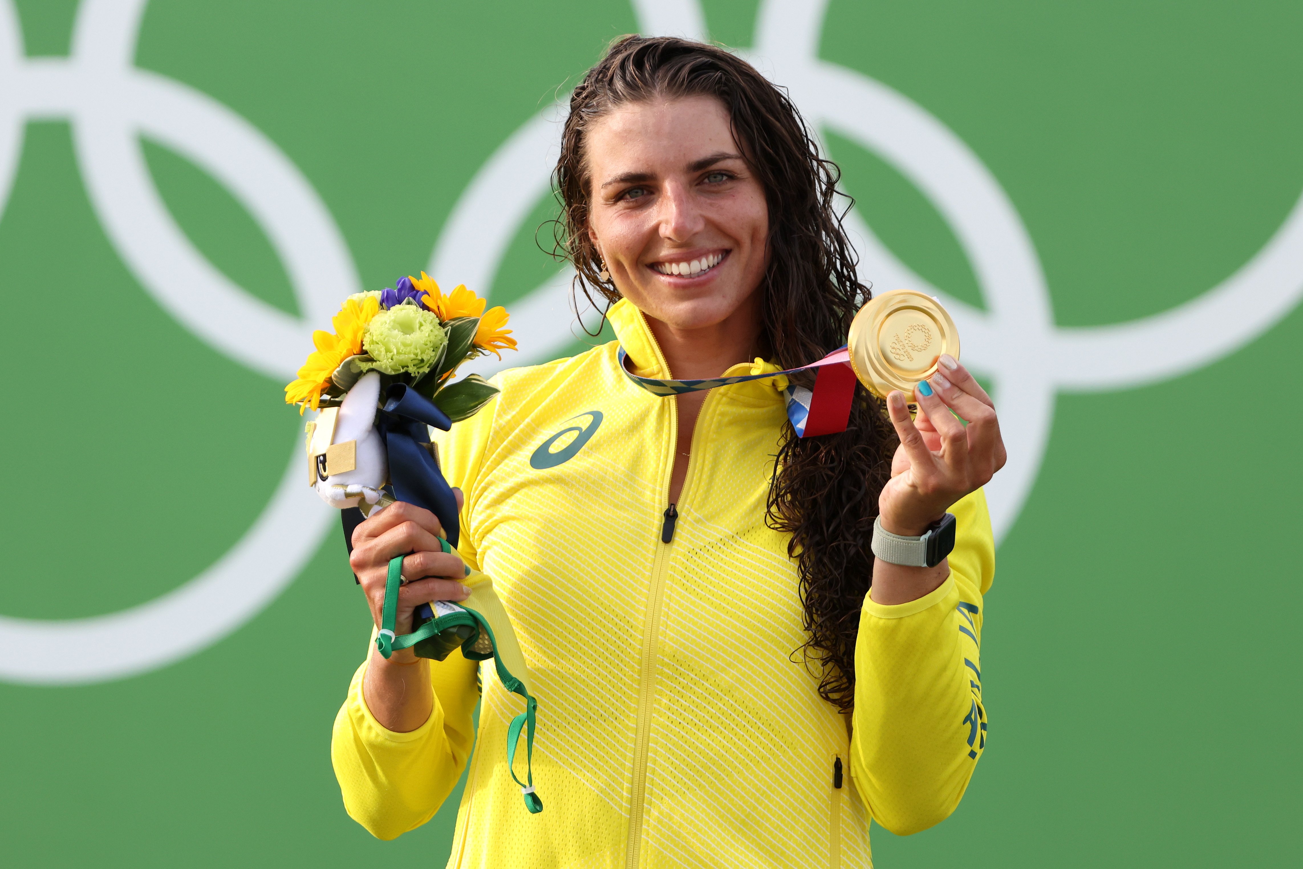 Besonders breites Lächeln bei der Siegerin: Jessica Fox aus Australien freut sich über Gold.