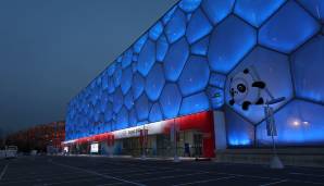 Das Wasser der Schwimmhalle wurde praktisch "eingefroren" und die Halle beherbergt heuer das komplette Curling-Turnier.