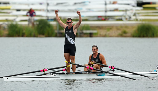 Nathan Cohen und Joseph Sullivan jubeln über die erste Goldmedaille für Neuseeland