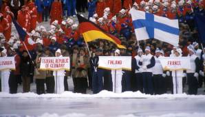 Lake Placid 1980, Urban Hettich: Bei seiner dritten Teilnahme an den Olympischen Winterspielen wurde Urban Hettich die Ehre als Fahnenträger zuteil. Vier Jahre zuvor holte der Nordische Kombinierer Silber - in Lake Placid ging Hettich jedoch leer aus.