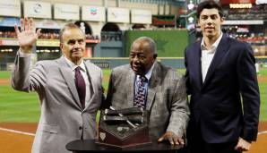 Christian Yelich (r.) hat den Hank Aaron Award gewonnen.