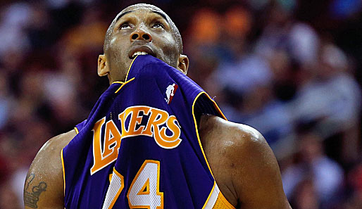 Kobe Bryant und die Los Angeles Lakers haben zehn der letzten zwölf Spiele verloren