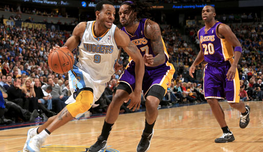 Andre Iguodala (l.) kam vor der vergangenen Saison via Trade aus Philadelphia in die Mile High City