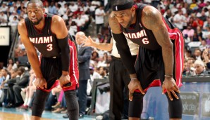 LeBron James (r.) und Dwyane Wade führten die Heat zu einem klaren 4-0 über die Bobcats