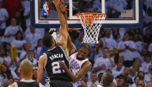 Kevin Durant (r.) muss mit den Oklahoma City Thunder weiter auf seinen ersten Titel warten