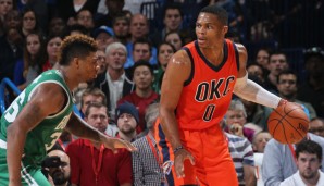 Russell Westbrook (r.) hatte große Probleme mit Marcus Smart (l.)