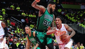 Jeff Teague (r.) und die Hawks entgehen dem Monster-Comeback der Celtics
