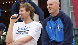 Rick Carlisle (r.) ist weiterhin völlig begeistert von Dirk Nowitzki