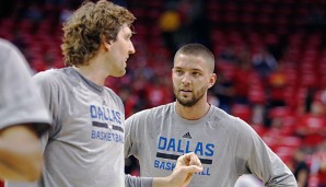 Dirk Nowitzki hat Chandler Parsons ein wenig veralbert